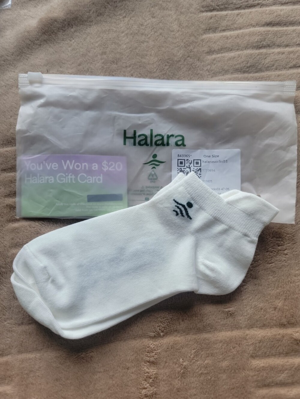 Halara Ankle Socks And Gift Card
